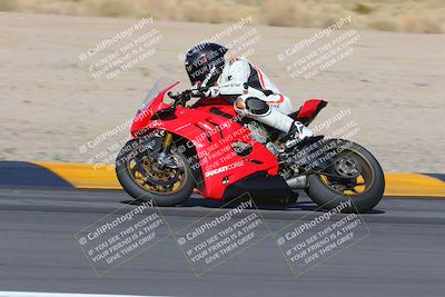 media/Jan-19-2023-Racers Edge (Thu) [[69d0b4dc55]]/A Group/Session 3 (Turn 11)/